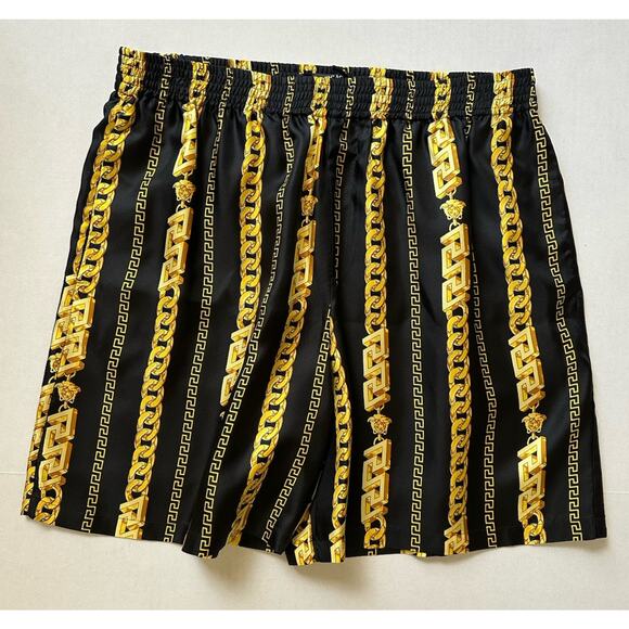 Versace Chain Print Silk Men's Black/Gold Shorts 50 Eu (32”) 1010119 NWT $1500 - Picture 1 of 12
